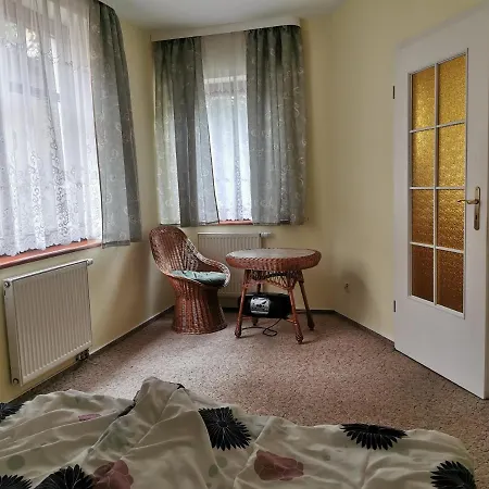 Apartament *